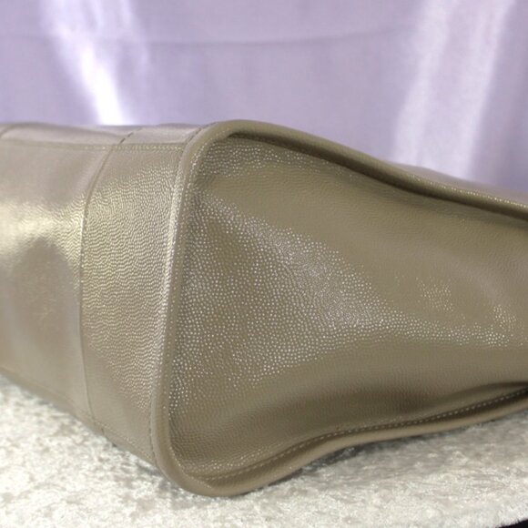 Tory Burch Patent Leather Chain Strap Tote Taupe Beige NWOT - Picture 9 of 14